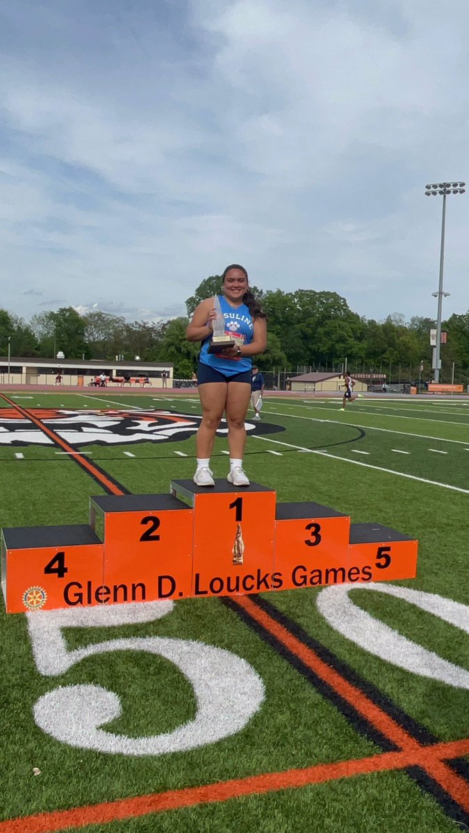 IPTUS_TFXC's tweet photo. Prizila Negrete is named the @TheLoucksGames Field Most Valuable Performer after she 🧹 the shot and disc. This is her 2nd MVP 🏆&amp; 6th 🏆overall from the meet! @TUSAthletics @MileSplitNY @IPThrowers @vinnysullivan77 https://t.co/6LJqc8uv4Z