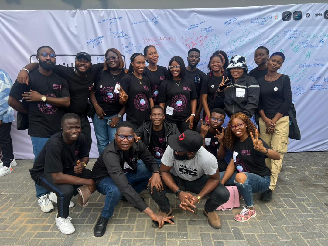 OpebiyiDaniels's tweet photo. Two days of creative brilliance @untitledsgnrs conference! π¨β¨ Grateful for the opportunity to collaborate with this amazing team. Here's to new connections, inspiring ideas, and endless possibilities! π₯
#DesignerConference
#UDC2023 #UDC_2023 https://t.co/pYcJfkpoxX
