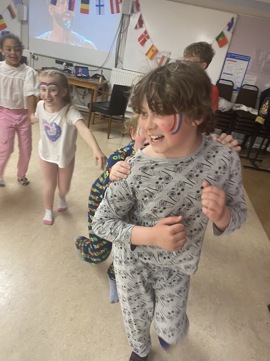 53rdBB's tweet photo. Eurovision 2023 ๐บ๐ฆ๐ฌ๐ง
We had a fab time tonight celebrating Eurovision!! ๐ถ๐๐ป
We then took part in our own BBโs Got Talent show โฆ watch this space to see some of the acts and who won ๐
#BBAdventure #BBWeekend #BoysBrigade #JuniorCamp2023 #AdventureBegins #LearnGrowDiscover https://t.co/3WGD7MmTKq