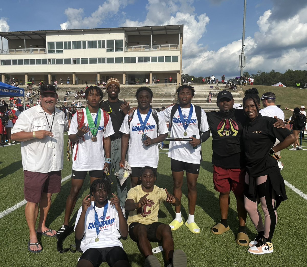 Another🥇and 5th place overall in 5A made the heat feel a little better. 🥵