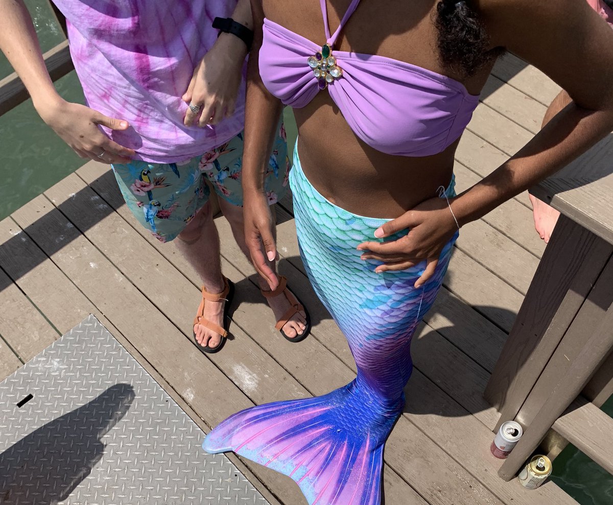 atlantis princess 🍉 tweet media