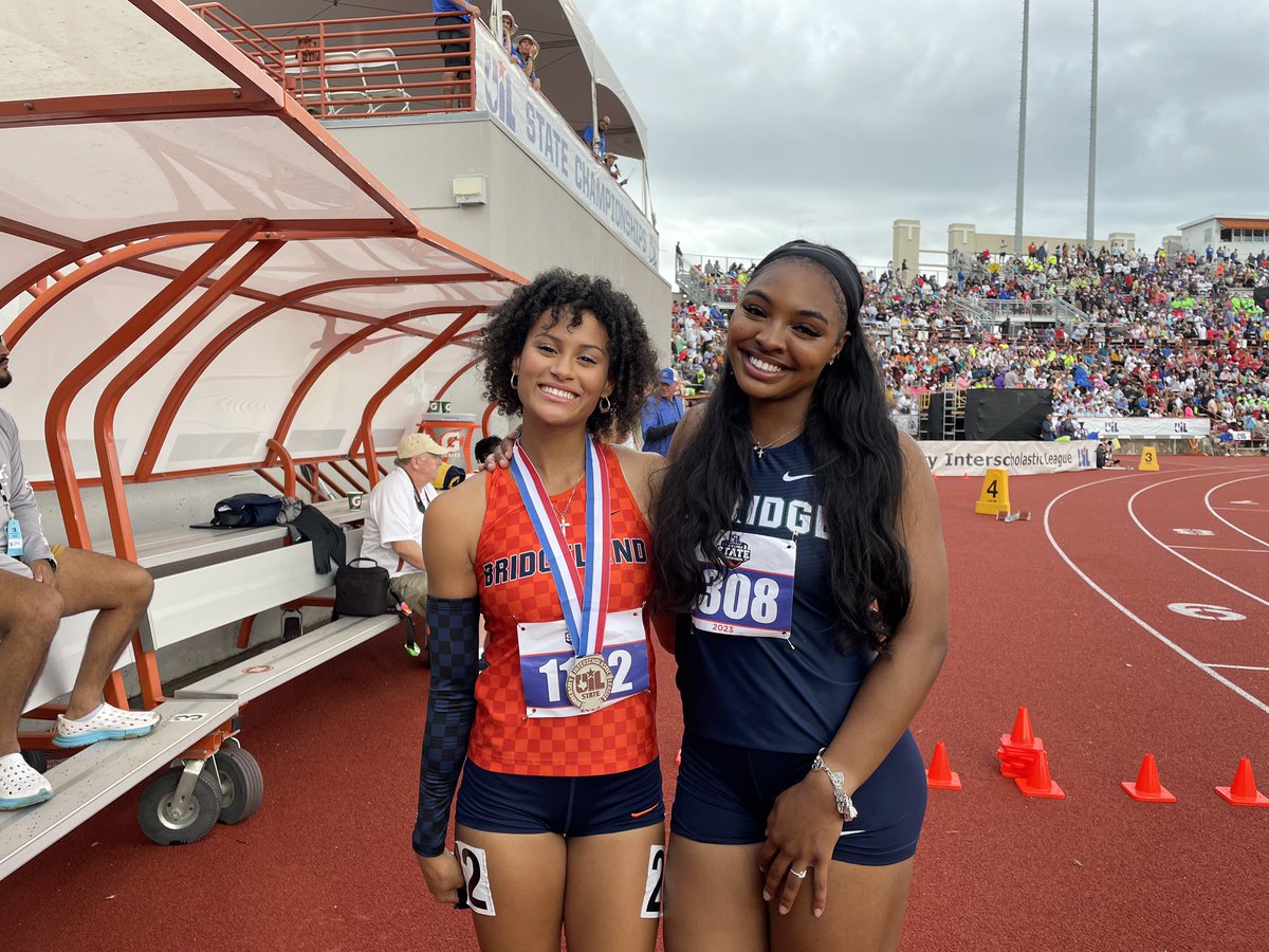 Charles Ament tweet media