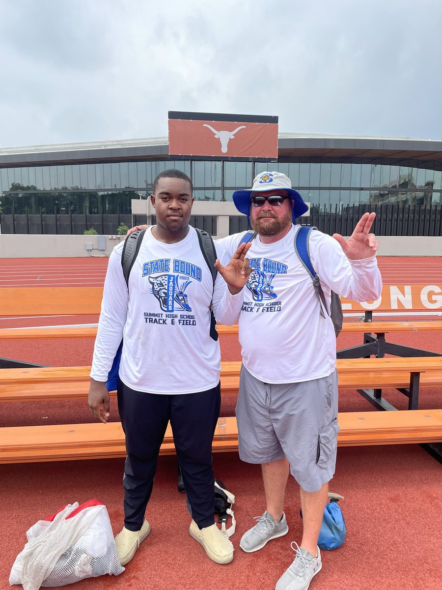 StewartBrodrick's tweet photo. Had a great senior year with a shot put pr of 58.7 and a discus pr of 153. Finished 4th in the Texas at state. https://t.co/IY7ltQ6t1k