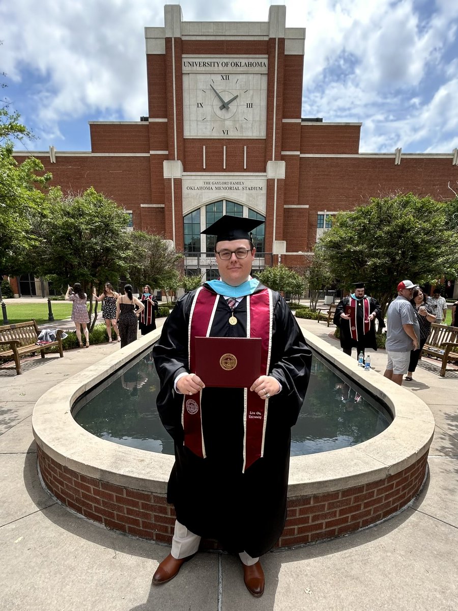 1CoachDub's tweet image. Christopher Waterman, M. Ed.

A dream 28 years in the making.  Thank you to the folks who helped me make it happen.  Boomer. 

𝑳𝒊𝒗𝒆 𝑶𝒏, 𝑼𝒏𝒊𝒗𝒆𝒓𝒔𝒊𝒕𝒚.