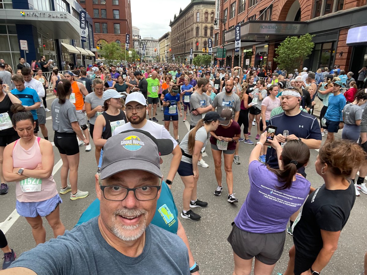 gregsyoder's tweet photo. A great time at the #riverbank #run today. I crashed and burned the last three miles. But I finished. Represented #keysforkids #unlocked w my shirt. https://t.co/1Q35zMC7oM