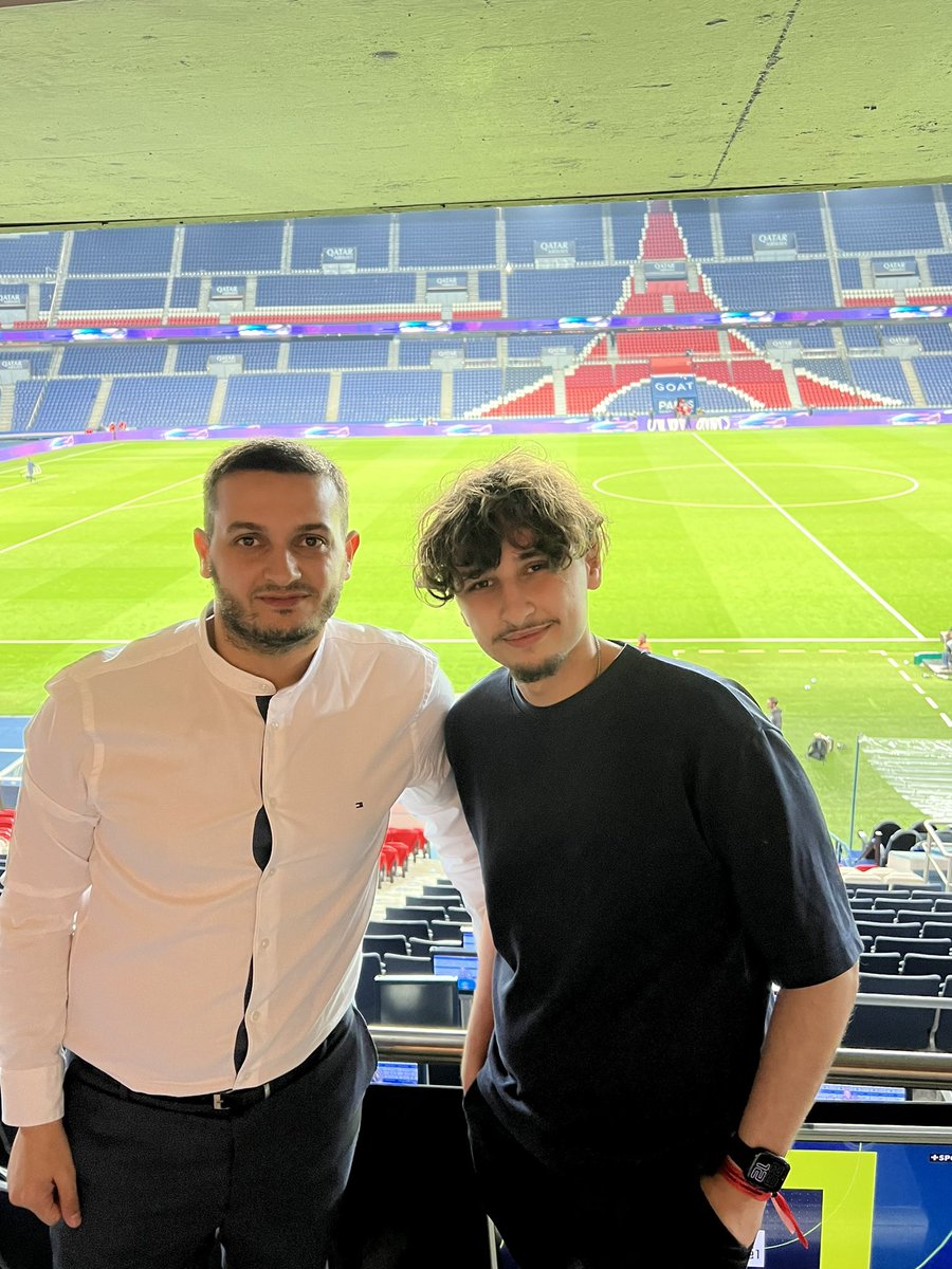 SaiLi_75's tweet photo. Thank you @socios for this reward. It is always a great moment to enjoy! Few videos and photos to share and it is not the end… See you soon! @Chiliz #bemorethanafan @MadrissF $CHZ $SSU https://t.co/OIPpYZ0VSI
