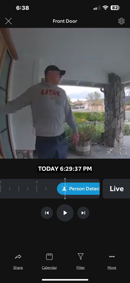 CHSDonsBaseball's tweet photo. This guy has been going door to door scamming people saying he is w/ CHS Baseball and fundraising.  Do not give this man any money. He is not with CHS Baseball.  @usd_abc @SSmithABCPIO @cerritosnews @Cerritoshs @CerritosAthlet2 @presstelegram @LASDHQ https://t.co/97kexSfyf3