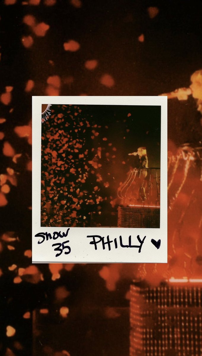 SabrinaTourInfo's tweet photo. Show #35 💌 Philadelphia, PA

#EICSPhiladelphia #EICSPhilly #EICSTour #EmailsICantSendTour https://t.co/wTgBhdrPOp