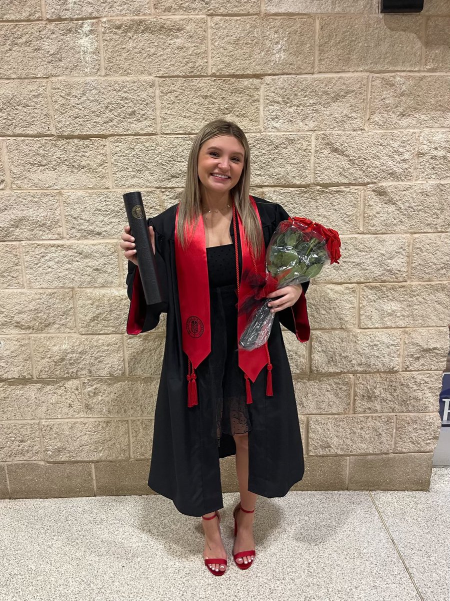 JeffGirsch's tweet photo. And just like that we have a college graduate!  We are so proud of you Jamee!  What a great experience at Texas Tech!  Love you beyond words. #RedRaiderPride 
@GirschJamee https://t.co/5H0MGChw71