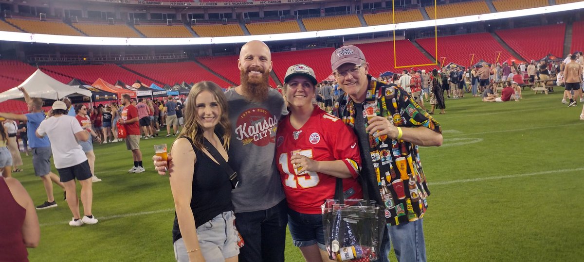 Gail Whiting tweet media