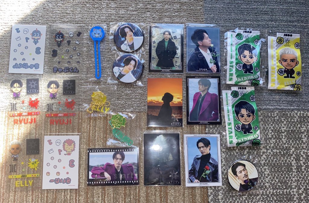 Noriko_0312_'s tweet photo. @1【交換】三代目STARS 
-Land of Promise-
ガチャ カプセル 出張版 モバイルブース フォトカ

譲)画像
小林直己 山下健二郎 ELLY 今市隆二 登坂広臣

求)登坂広臣 (クリアチャーム、白薔薇フォトカ、タトゥーシール、シール)

1：複数可
郵送、5.28青森、7.6愛知 https://t.co/1qwj0202pe