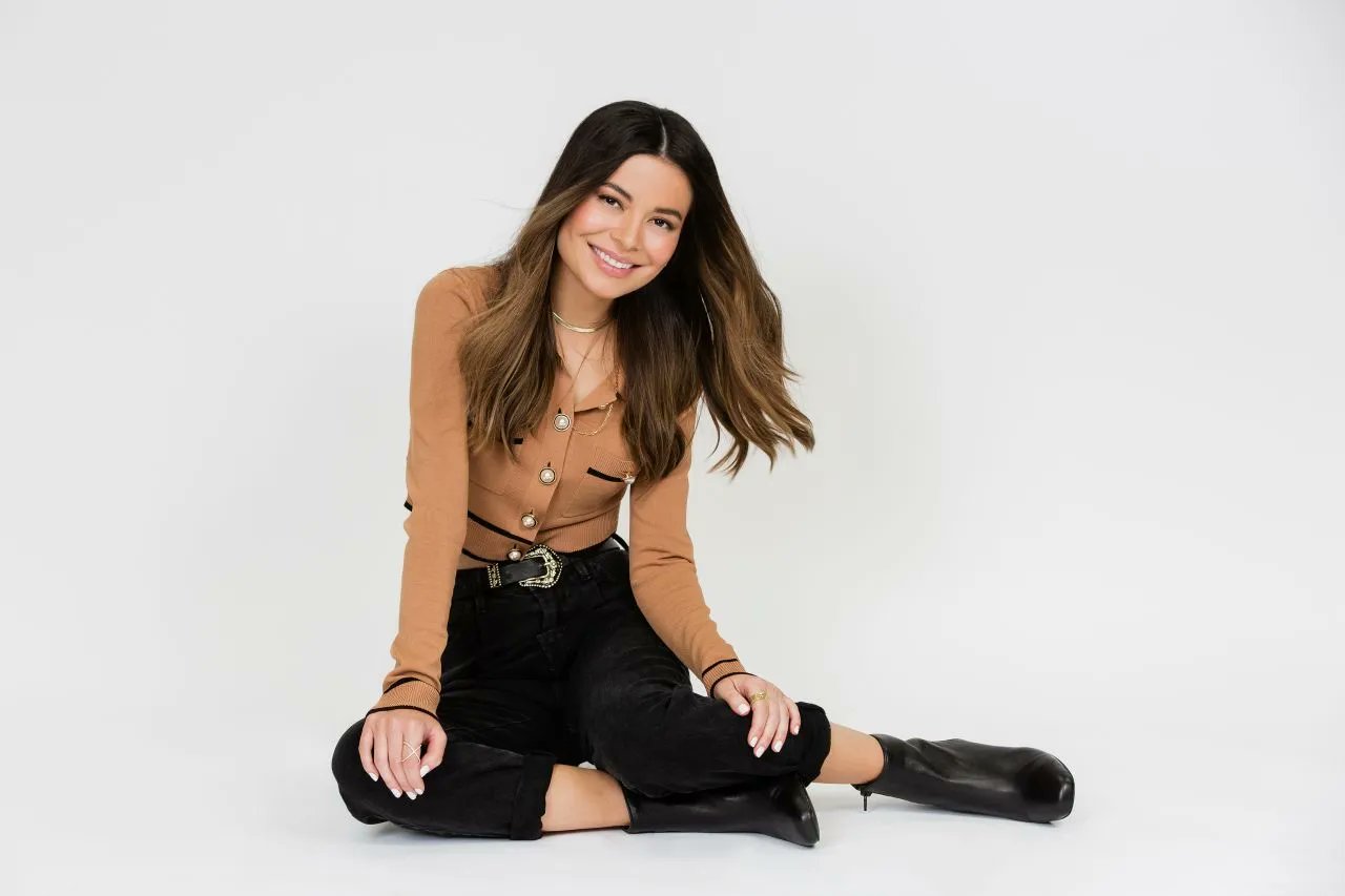 Happy 30th birthday to Miranda Cosgrove. 