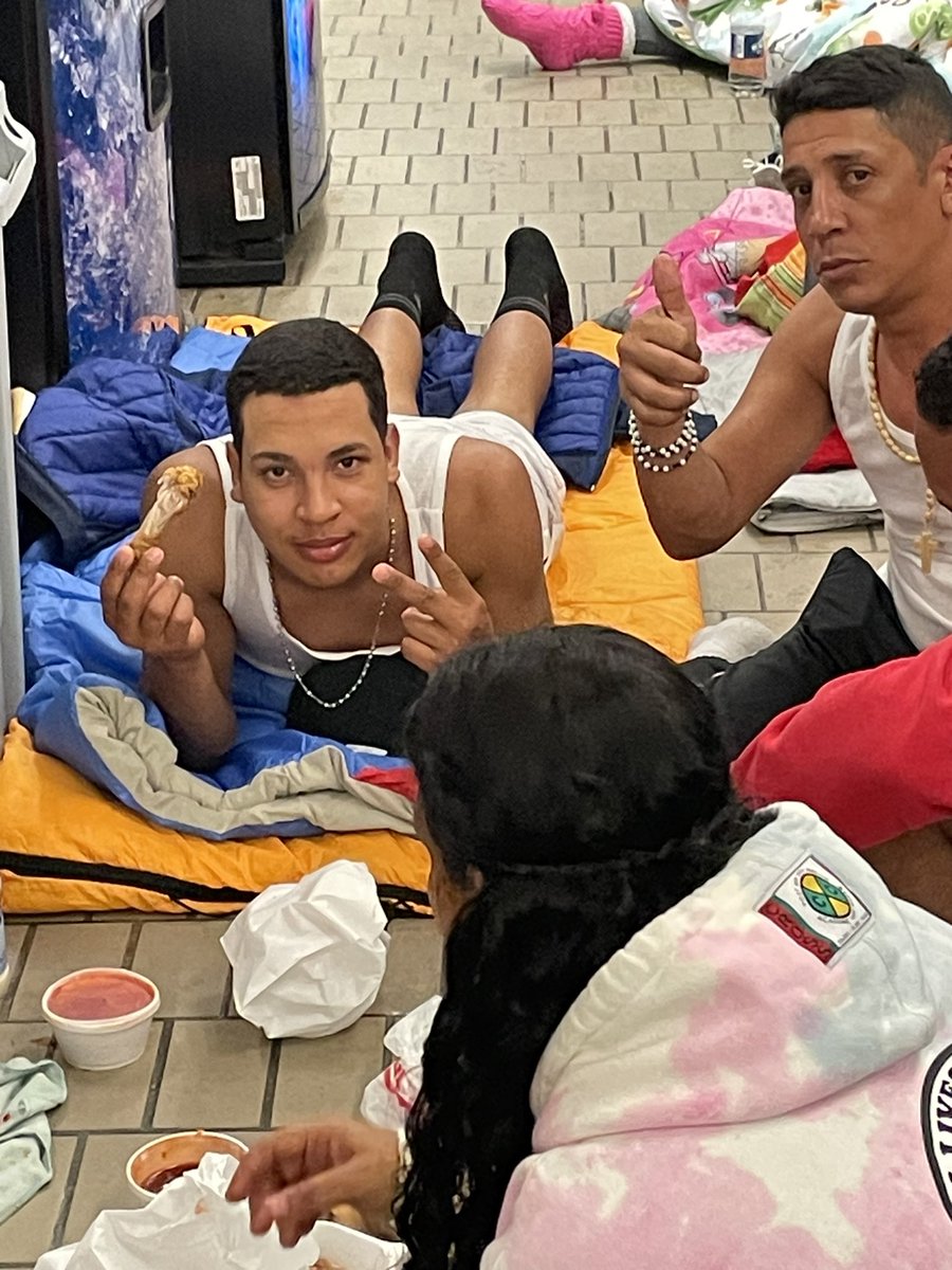 Corey Brooks “RoofTopPastor” tweet media