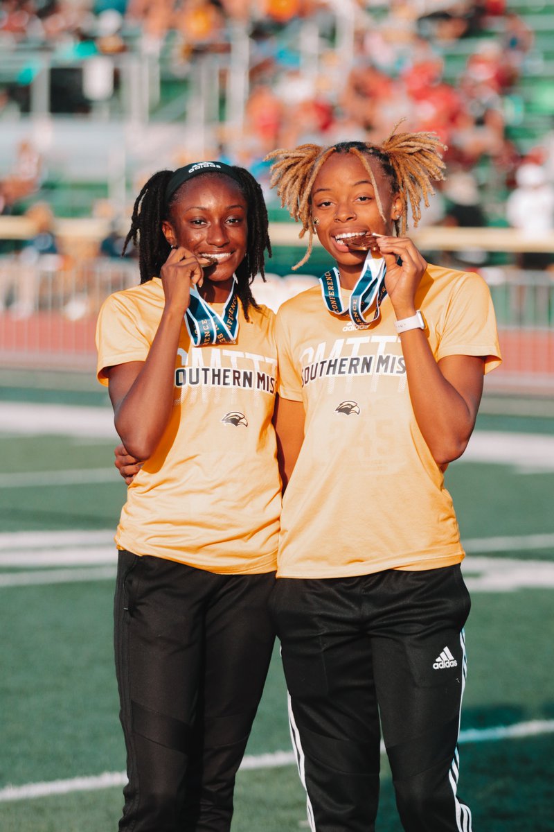 𝐍𝐄𝐕𝐄𝐑 𝐒𝐓𝐎𝐏𝐏𝐄𝐃 💪

🥉 Women’s 4x100M Relay
🥉 Men’s 400M Run
🥈 Women’s 800M Run
🥇 &amp; 🥉 Women’s 400M Run
🥈 Men's 400M Hurdles
🥈 Heptathlon
🥉 Women’s Javelin
🥇 Women’s 4x400M Relay

#SBCChampionships | #SMTTT