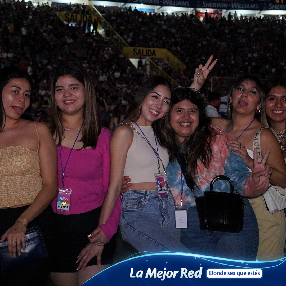 TigoElSalvador's tweet photo. Así vivimos el #FlowFestSV gracias a Tigo Money, porque con Tigo tenés TODO en la mejor red donde sea que estés. ⚡️ #LaMejorRed https://t.co/AhUhR6sI0i