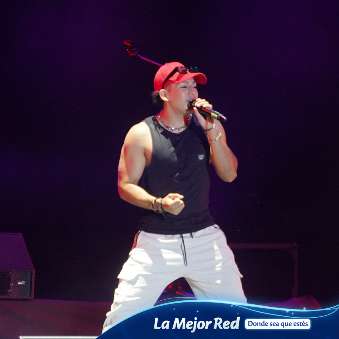 TigoElSalvador's tweet photo. Así vivimos el #FlowFestSV gracias a Tigo Money, porque con Tigo tenés TODO en la mejor red donde sea que estés. ⚡️ #LaMejorRed https://t.co/AhUhR6sI0i