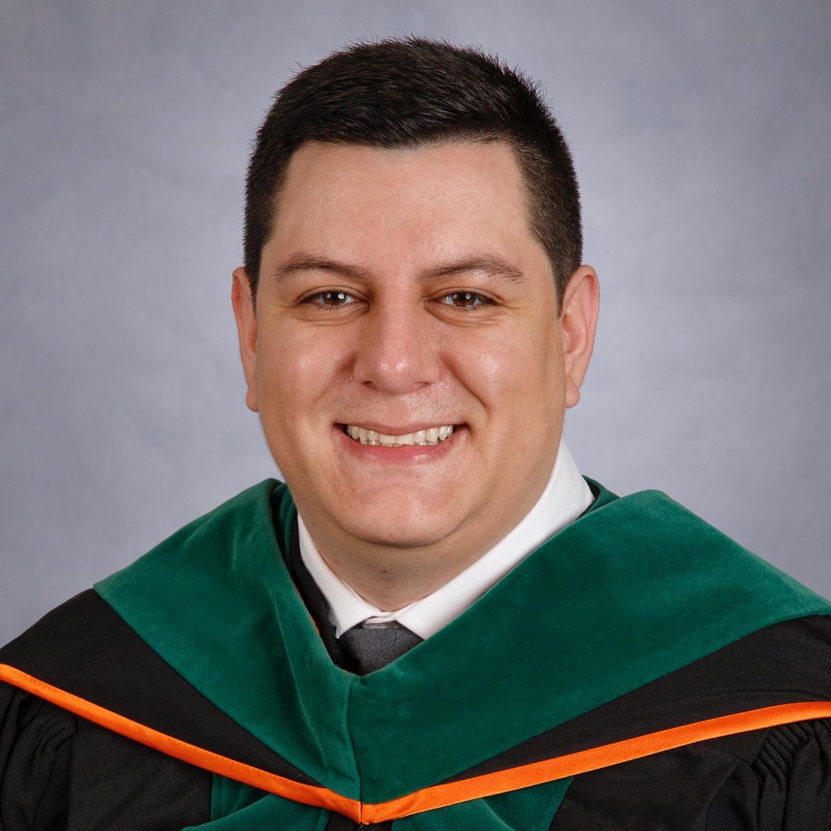 andrescoronamd's tweet photo. Andres Mauricio Corona, M.D.

Si se pudo! What was once a lifelong dream has become reality. It is an immense privilege to become a physician and I will be forever indebted to my family, mentors, and friends for their unwavering support. @umiamimedicine @LatinoSurgery https://t.co/mjtZHpq3SJ