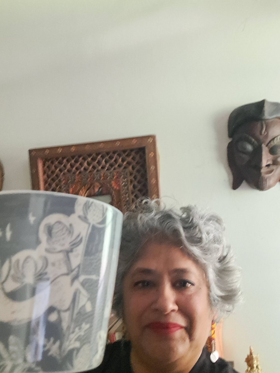 ranjona's tweet photo. Before she became a film star my friend @vijivenkatesh was already a star. Her work in #cancer care, awareness, palliative counselling, help, networking is unparalleled. Add to that formidable list @chaiforcancer. Season 10 begins today May 14. This is my #Chaifee.
Where's yours? https://t.co/qu3zUIlP6J