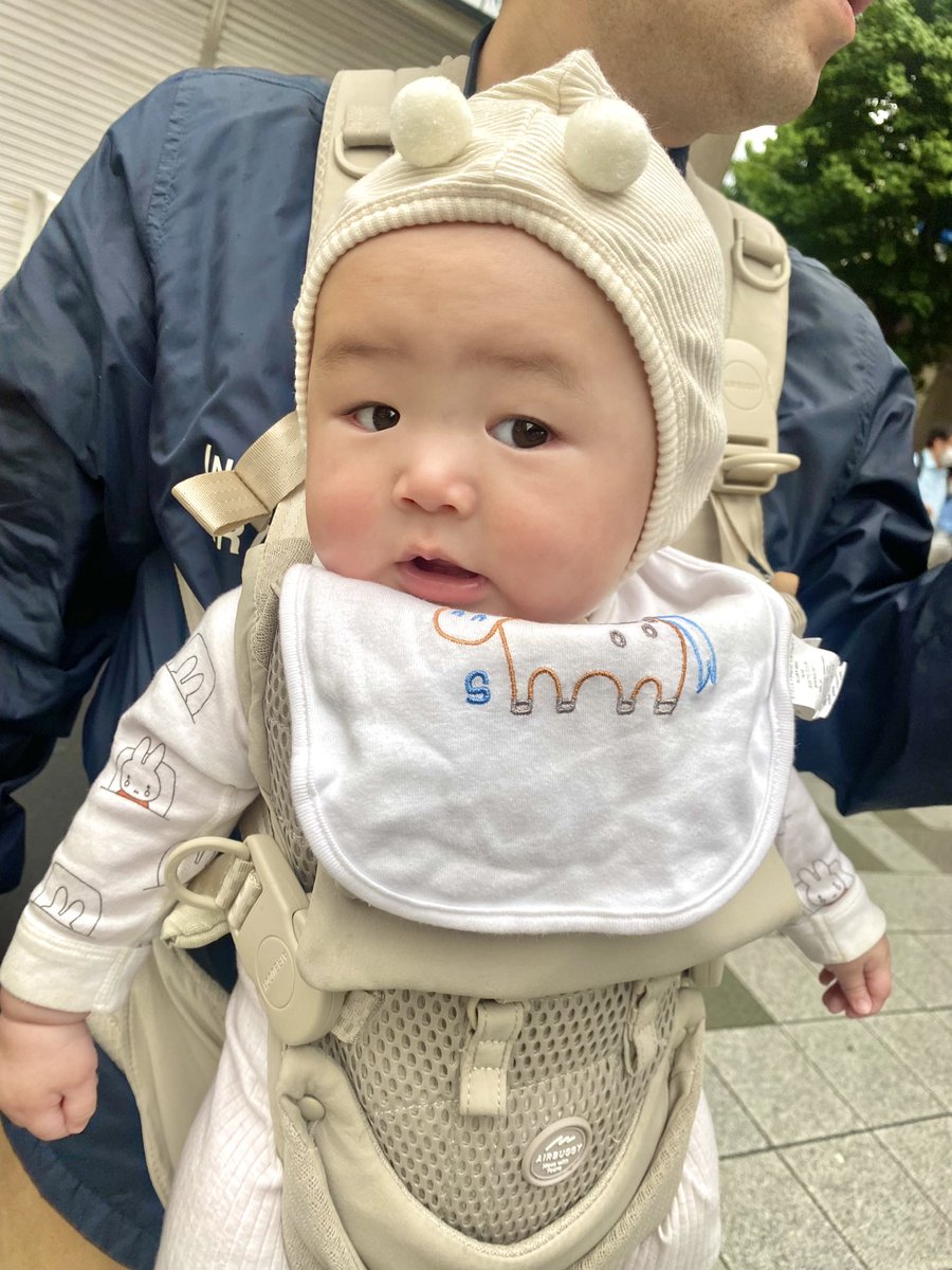 manitasssss's tweet photo. 昨日のお出かけ時の坊ちゃん。
キャラクター感強めすぎてまじかわいい...これでイタリアン行ったらイタリア人の店員さんたちにも笑われてた😂💓ばく https://t.co/9l6fadCLQh