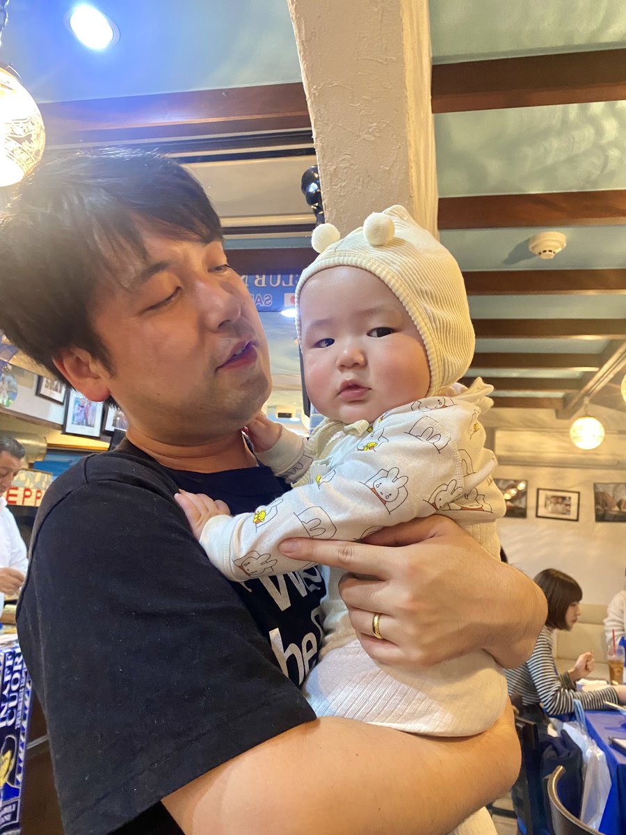 manitasssss's tweet photo. 昨日のお出かけ時の坊ちゃん。
キャラクター感強めすぎてまじかわいい...これでイタリアン行ったらイタリア人の店員さんたちにも笑われてた😂💓ばく https://t.co/9l6fadCLQh