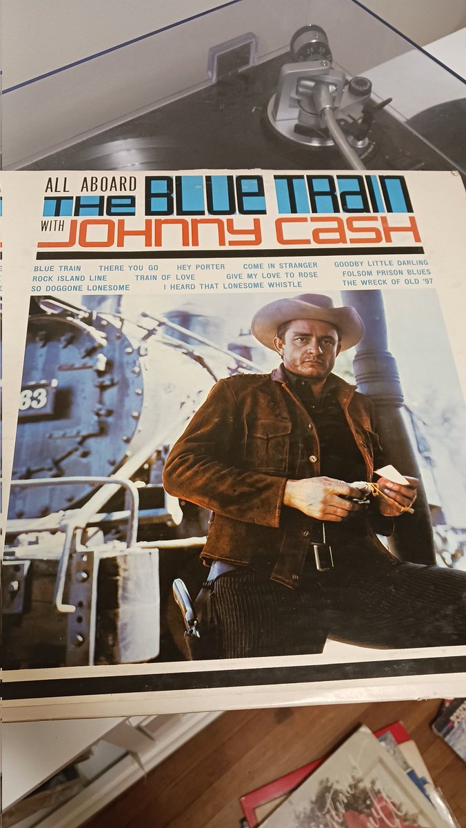 MonroeNCRail's tweet photo. Looking through my grandads old records I have and found this, putting it on the old player next
#johnnycash #old97 #railroading https://t.co/k15H0g06EP