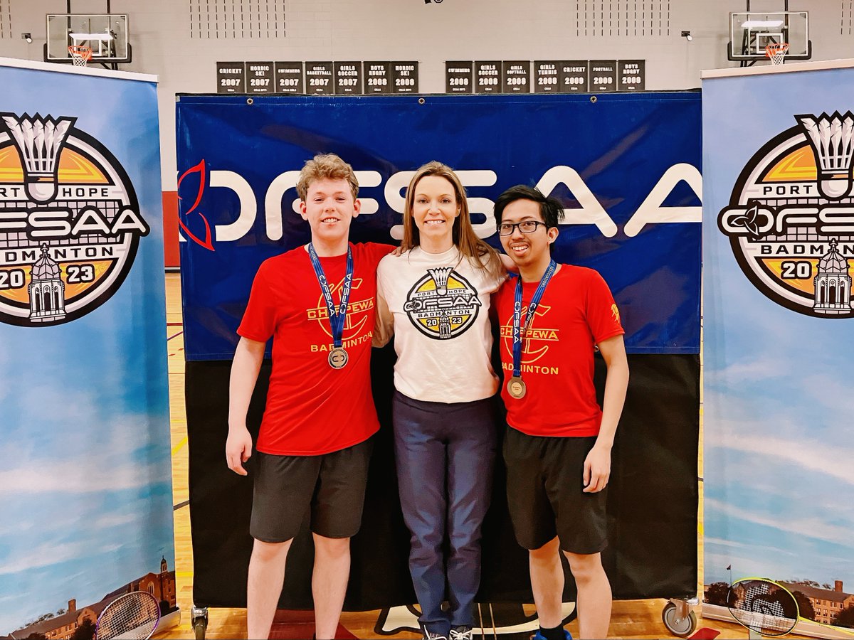 CSS_CarpeDiem's tweet photo. OFSAA GOLD!!!!! Ryan O'Donnell and Eigen Conejos win an OFSAA GOLD medal in the B Division at the Ontario Federation of School Athletic Associations (OFSAA) badminton championships in Port Hope, Ontario! Please join us in congratulating Ryan and Eigen! @OFSAA #Badminton https://t.co/ql3NQYTAPH
