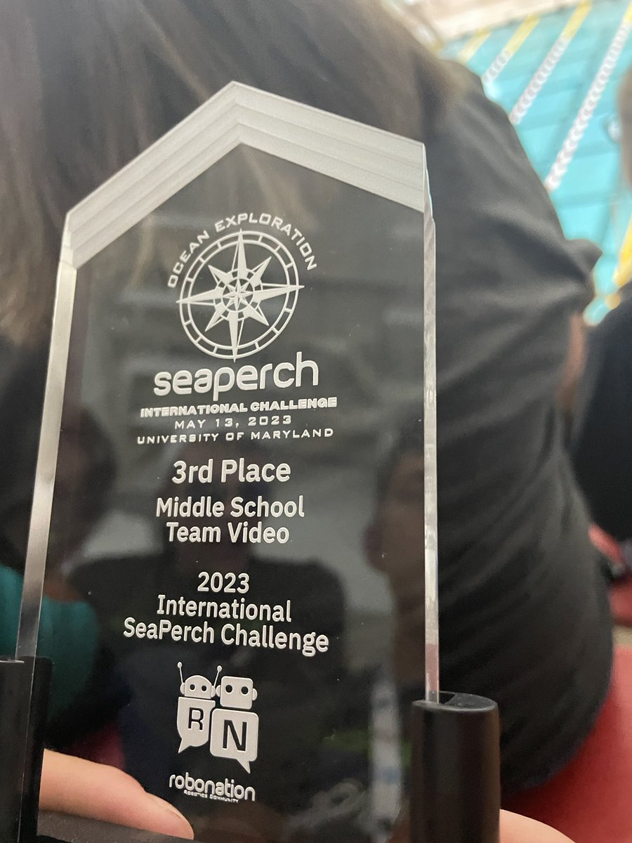 hoellenp's tweet photo. 👏🏼👏🏼👏🏼 HUGE congratulations 👏🏼👏🏼👏🏼to the @BenoldBMS Ducks of the Caribbean SeaPerch team for winning 3rd 🥉 place for their team video at International Competition! 

#weareGISD @fredbrent06 @GeorgetownISD @gisdedfound https://t.co/Ck9AqQX9Q7