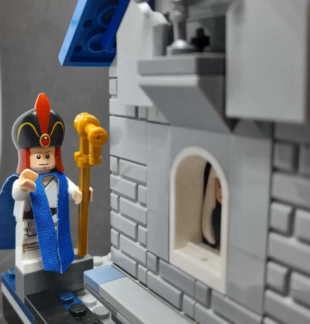 Today 13 May was the #Feast of #Julian of #Norwich here is an #anchoress being #blessed by a #bishop reinterpreted in @LEGO_Group after original @CorpusCambridge #julianofnorwich #bookart #medievalart #devotion #LEGO #arthistory #femalesaint #saint #illuminatedmanuscript #window
