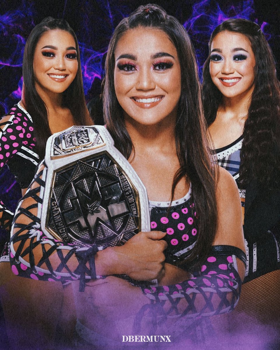 dbermunx's tweet photo. @roxanne_wwe 💪💜 @roxanne_wwe https://t.co/EVBRvZAapI