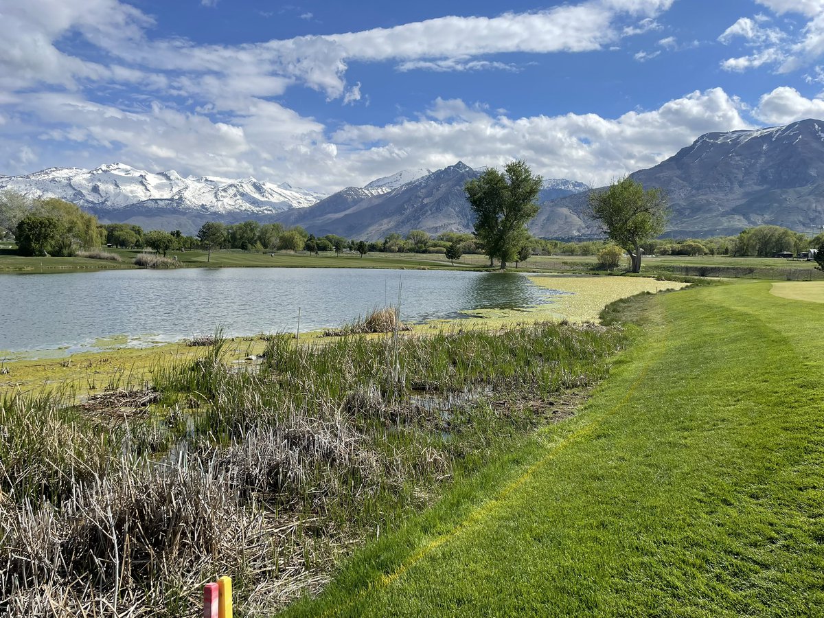 I’m constantly amazed at how stunning some of the golf course views are in Utah! #utahgolf #uga #foxhollowgolfcourse