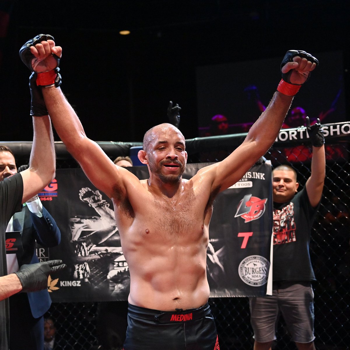 Ramano Medina gets it done in his #CESMMA debut as he cruises to 2-0 early in his pro career at <a href="/OfficialNSMT/">North Shore Music Theatre</a> on <a href="/UFCFightPass/">UFC FIGHT PASS</a> 📈 #CES73