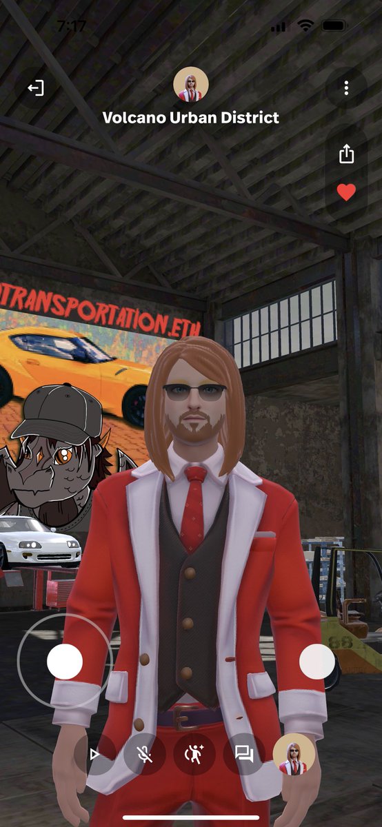 LonnardTree's tweet image. Can anyone name the Space I am in?!
#SantaSuit