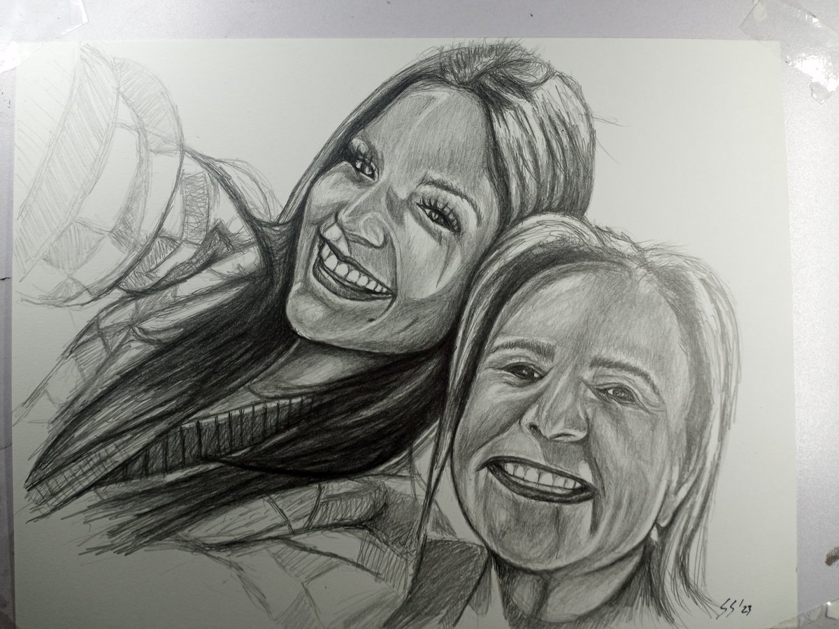 Productive Saturday final touches on 3 drawings for 3 amazing people! <a href="/TryxStarr/">TryxStarr</a> <a href="/JonyJoe7/">𝓙𝓸𝓷𝔂𝓙𝓸𝓮</a> <a href="/daniellegemma_/">danielle</a> ❤️❤️❤️