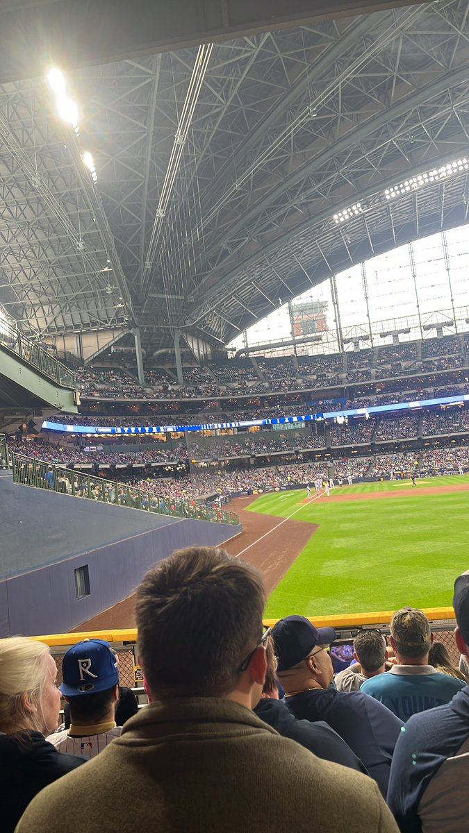 Devin Willems tweet media