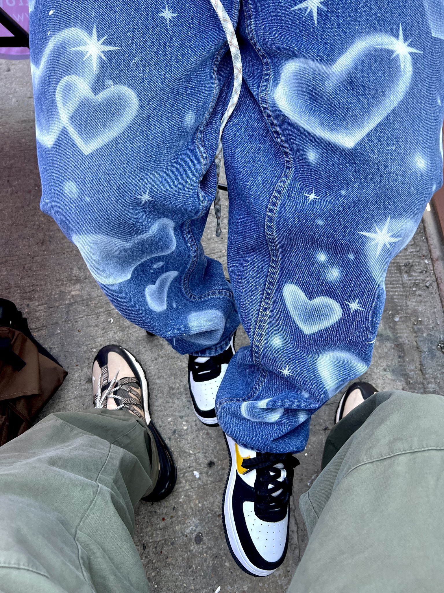 Diana on X: I airbrushed my jeans and they kinda came out cute 🤭   / X