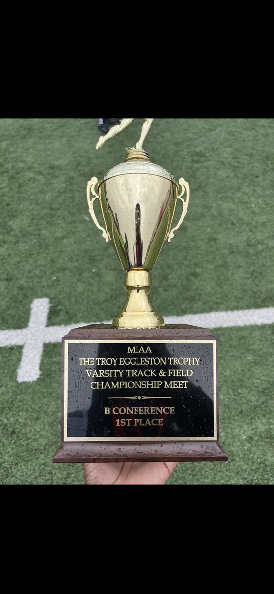 AidenmooreATH's tweet image. Leaving Pallotti a champion 🥇 🏆 
#coachtroystrong ❤️