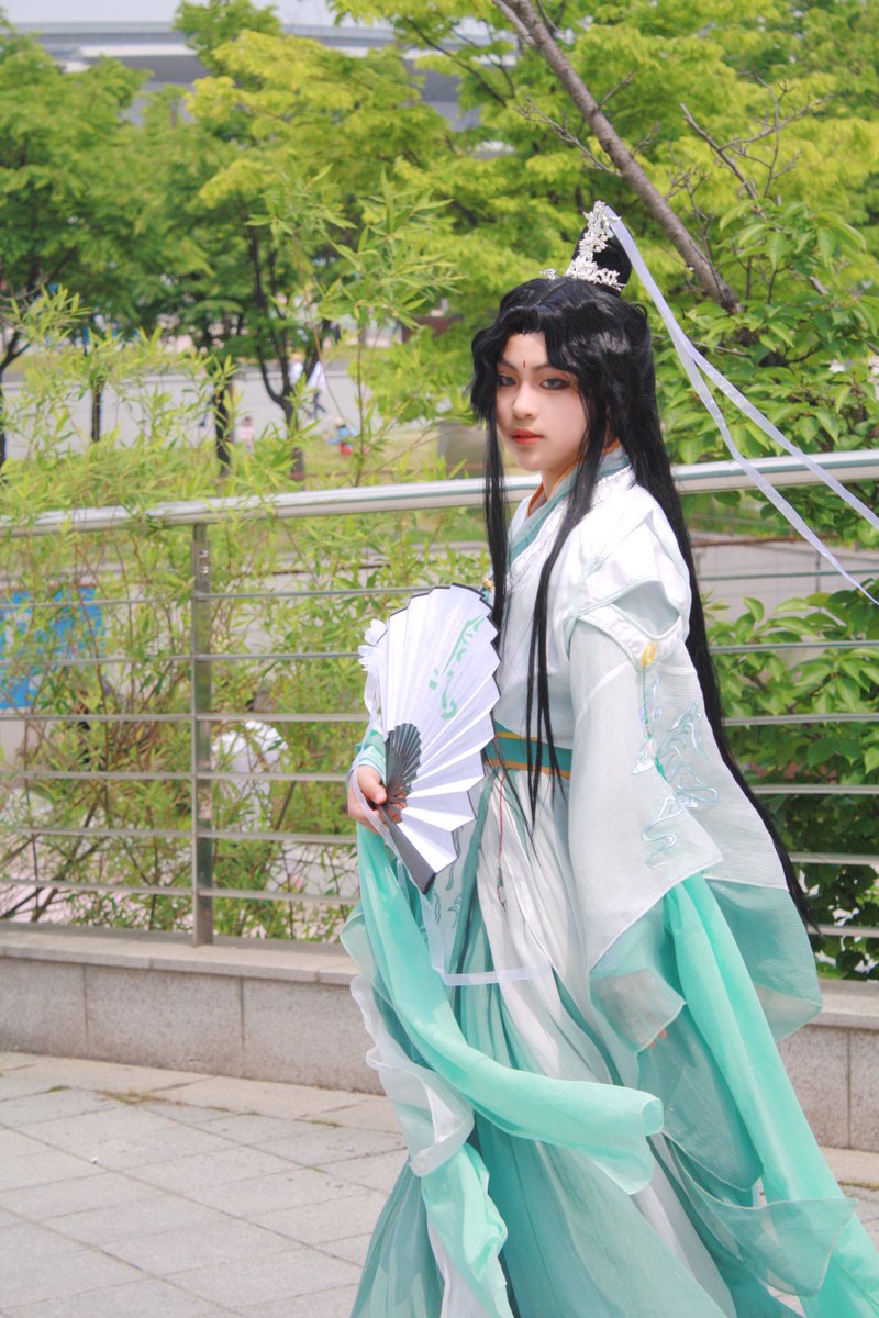 yunze1217_'s tweet photo. 天官赐福_风师青玄(풍사남상

📷：@xlhASA 

#천관사복_트친소 #코스어_트친소 #TGCF #플엑 https://t.co/576QfCYiWE