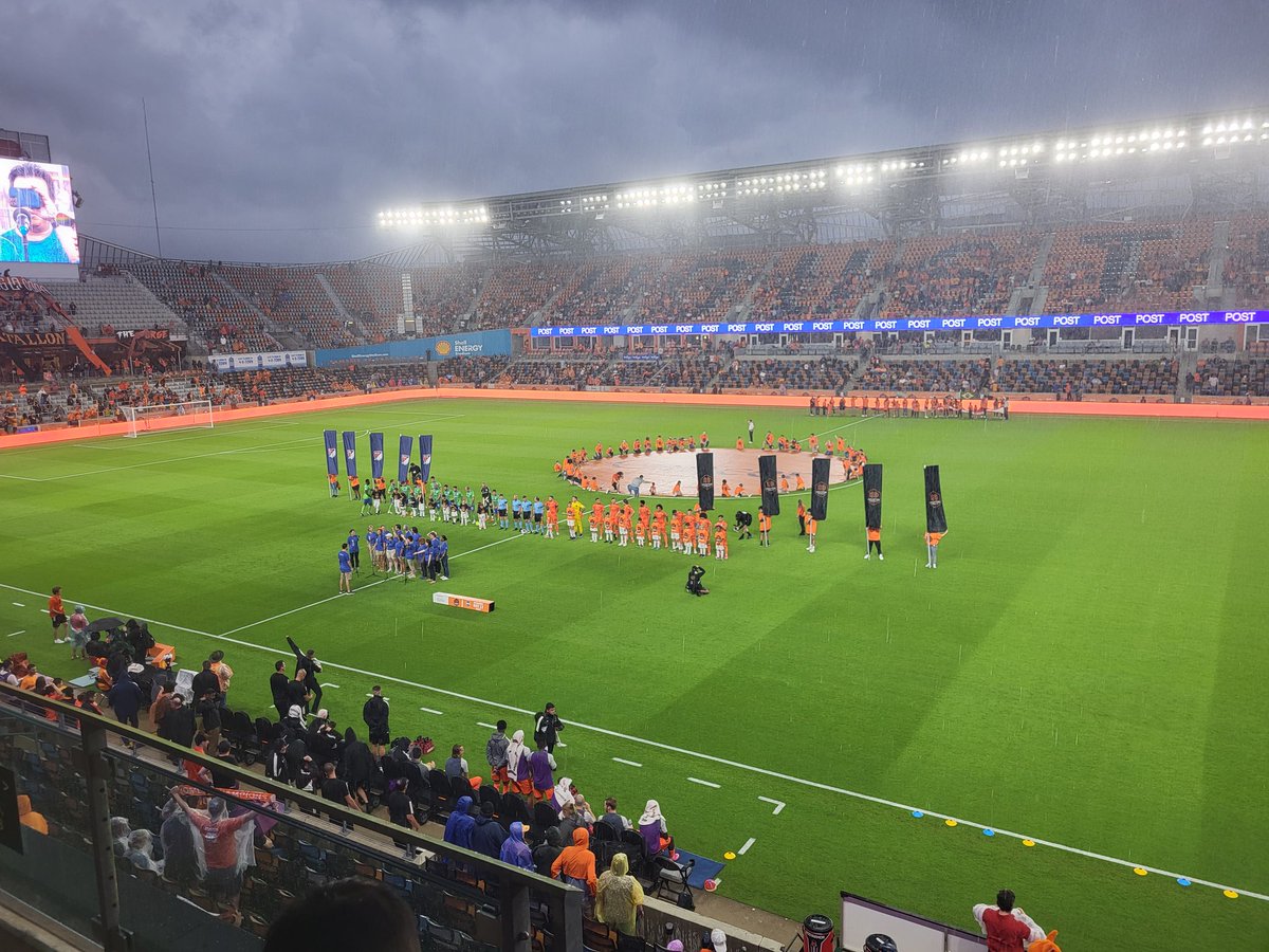 It's been a while, Dynamo fans! I have a different view tonight. Hope y'all are well!