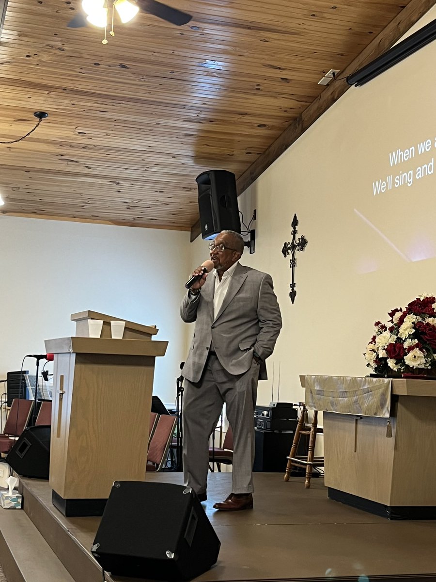 toddgray4's tweet photo. It was wonderful to be with @KentuckyBaptist Community Church at Cedar Springs for the ordination of Tynan Lee who has answered the call to ministry and serving alongside Pastor Charles McCutchen. What a great night! #CallingOutTheCalled https://t.co/zkkHttGX9T