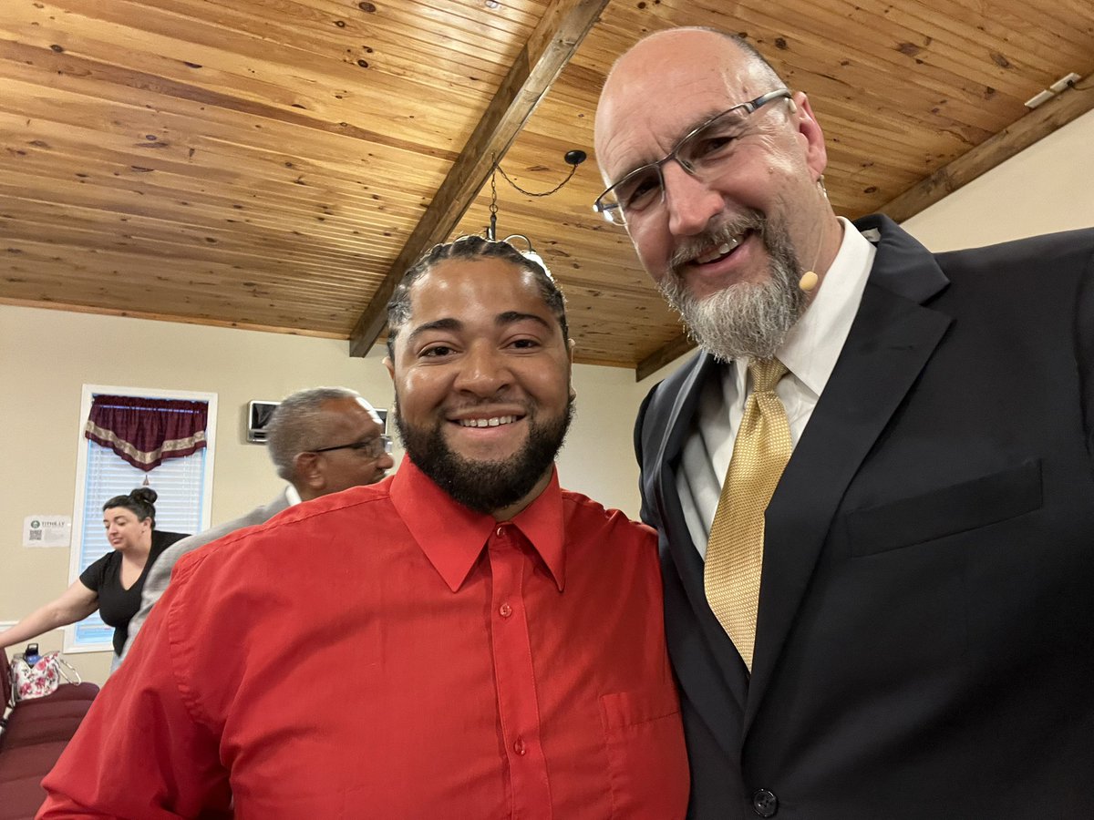 toddgray4's tweet photo. It was wonderful to be with @KentuckyBaptist Community Church at Cedar Springs for the ordination of Tynan Lee who has answered the call to ministry and serving alongside Pastor Charles McCutchen. What a great night! #CallingOutTheCalled https://t.co/zkkHttGX9T