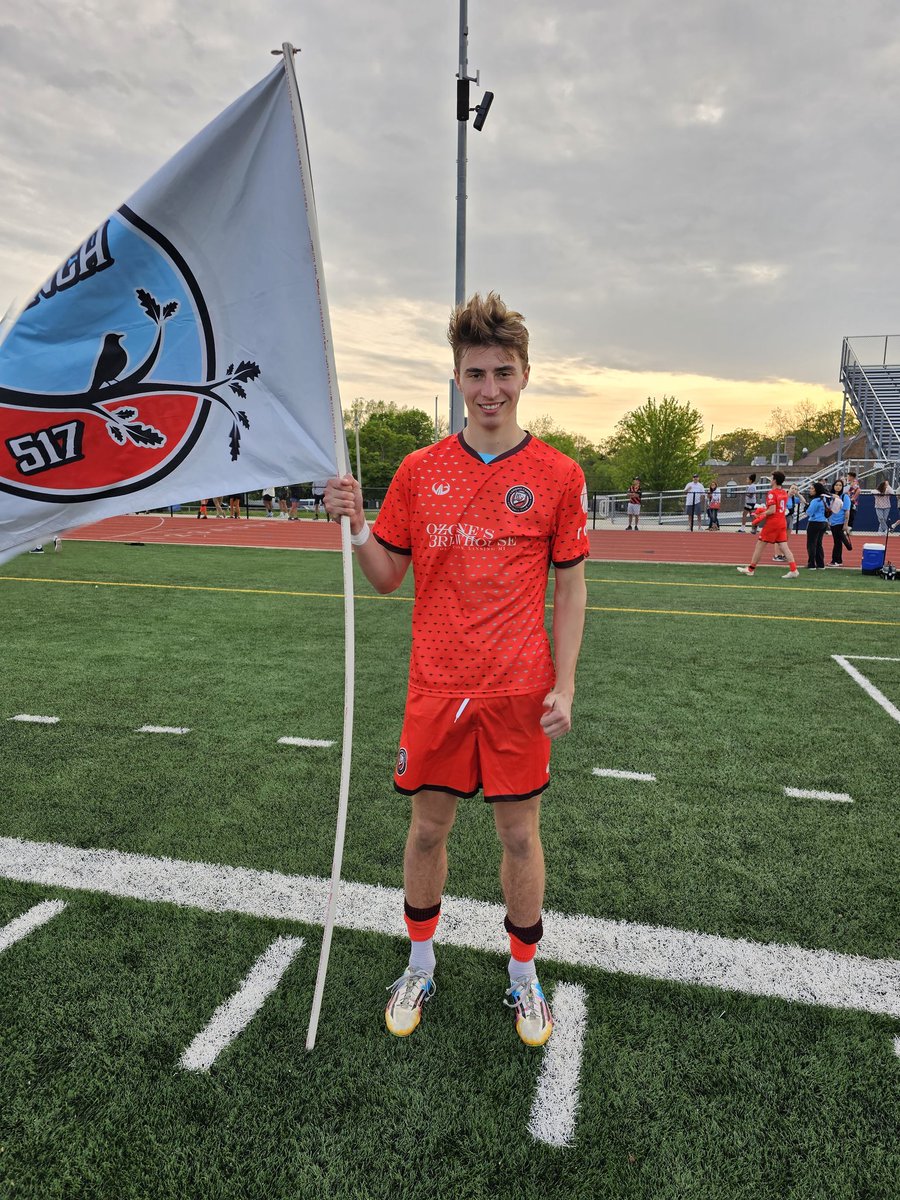 TheBranchSG's tweet photo. Our first Branch Supporters MOTM of 2023 goes to the shark, @Markwischmeyer3!!!! Thank you to everyone who attended our tailgate and look forward to seeing everyone next Friday against Northville United!!!!! https://t.co/hKdjfFOFB7