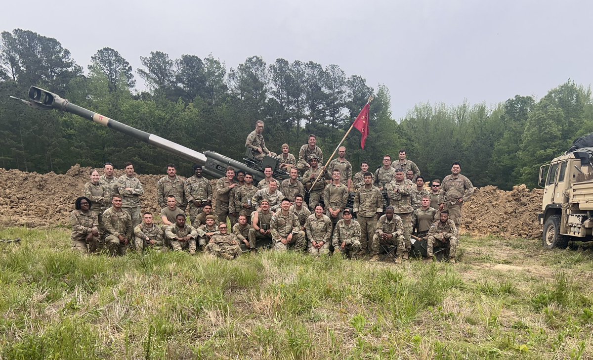 My last field op as COBRA6, C BTRY Commander. What a fun group filled with tremendous discipline. These Soldiers pictured are our nation’s best! Best of luck & thank you for an amazing year. Ready to reunite with the wife, @ZhuoZhao1217, in DC! #goarmy #BEALLYOUCANBE #AirAssault