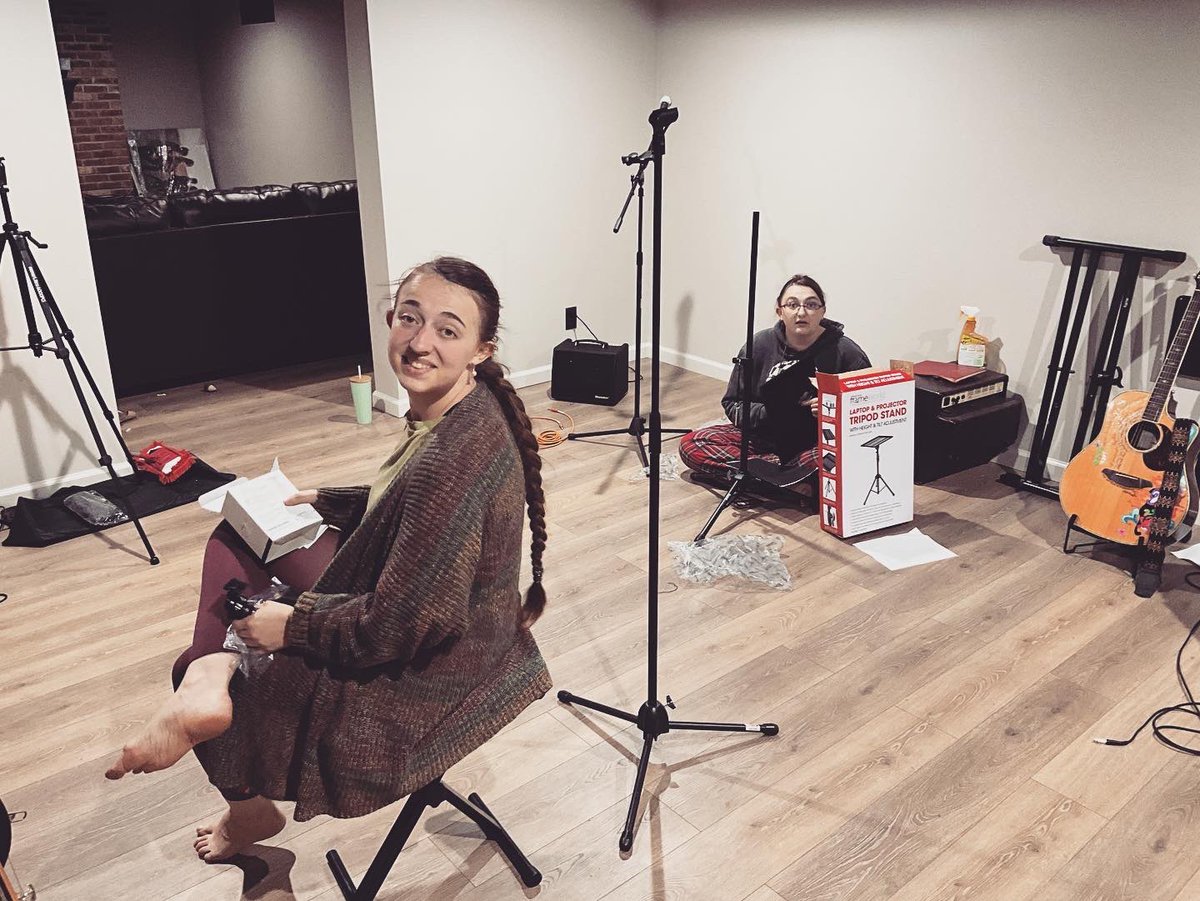 tercemusic's tweet photo. We set up a permanent rehearsal space down in the basement.  And then we rehearsed! 🙌🏻 https://t.co/aBYhDKHcIe
