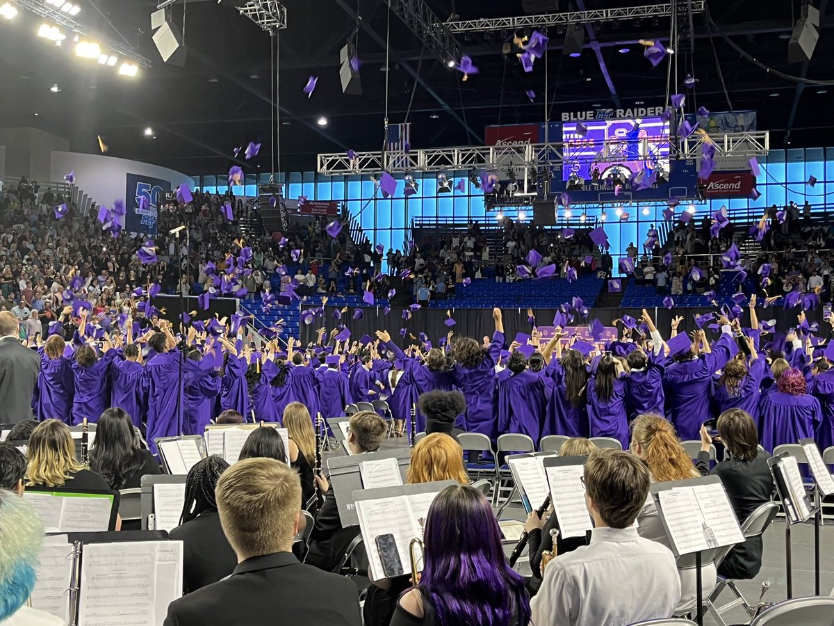 smyrnahighband's tweet photo. From marching in to Pomp &amp; Circumstance 🎶 to the traditional hat toss at the end. 🎓 What a great graduation ceremony we had today!  Congratulations class of 2023!!!  💜💛 #onlyoneshs @SmyrnaBulldog https://t.co/4Z4xg8JiuP