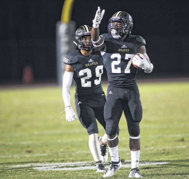 etiennesomuah_'s tweet photo. After a great camp, I’m blessed to say I’ve received an offer from UNC Pembroke! 
#blessedandhighlyfavored 
@TheViewFootball @MiCtrained @UNCP_Football @Coach_Neely @Coach_Denson863 @CoachBFri29 https://t.co/oTx31YvaQU