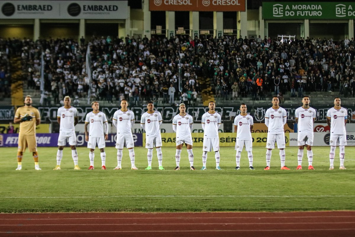 afeoficial's tweet photo. 💪🇱🇻🚂💨
Ponto conquistado fora de casa!

Hoje, a Ferroviária empatou em 0 a 0 com o Maringá-PR, fora de casa, pela segunda rodada da Série D.

A AFE volta a campo no próximo sábado (20), para enfrentar a Inter de Limeira, na Fonte, 17h.

📸Tiago Pavini/AFE

#SérieD #MFCxAFE https://t.co/8T9K6sazOx