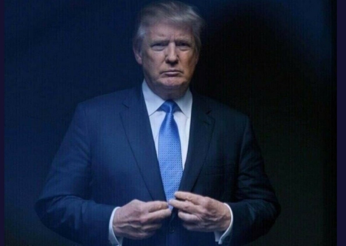 Chicago1Ray's tweet photo. I'M VOTING FOR TRUMP, WHO'S WITH ME https://t.co/FePTpJEONA