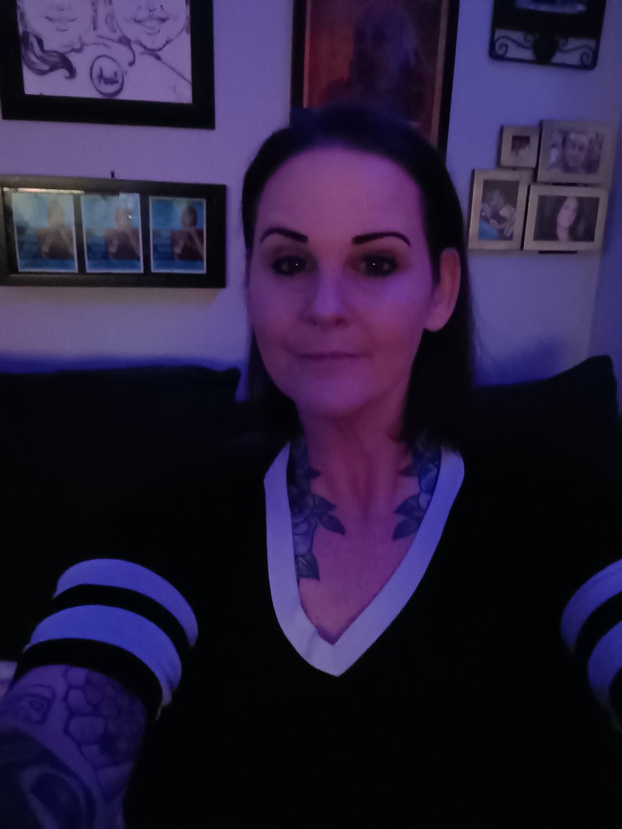 Kinky Katie on Twitter: "Preshow on now!"