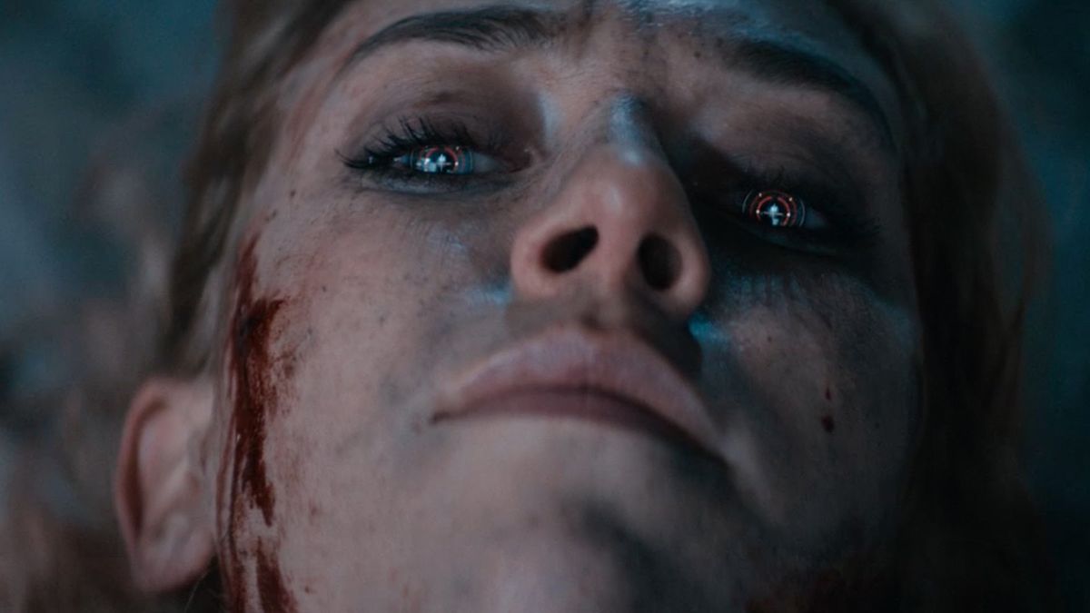 SemetraRhodes's tweet photo. #Horror Released May 13: KILL COMMAND [UK, 2016, WIDE] Directed &amp; Written by Steven Gomez. Stars Vanessa Kirby, Thure Lindhardt &amp; David Ajala.

Trailer: https://t.co/QAiWuWA1MP

#HorrorMovieReleaseDates #RobotHorror #SciFiHorror https://t.co/1o6tbTkD3k
