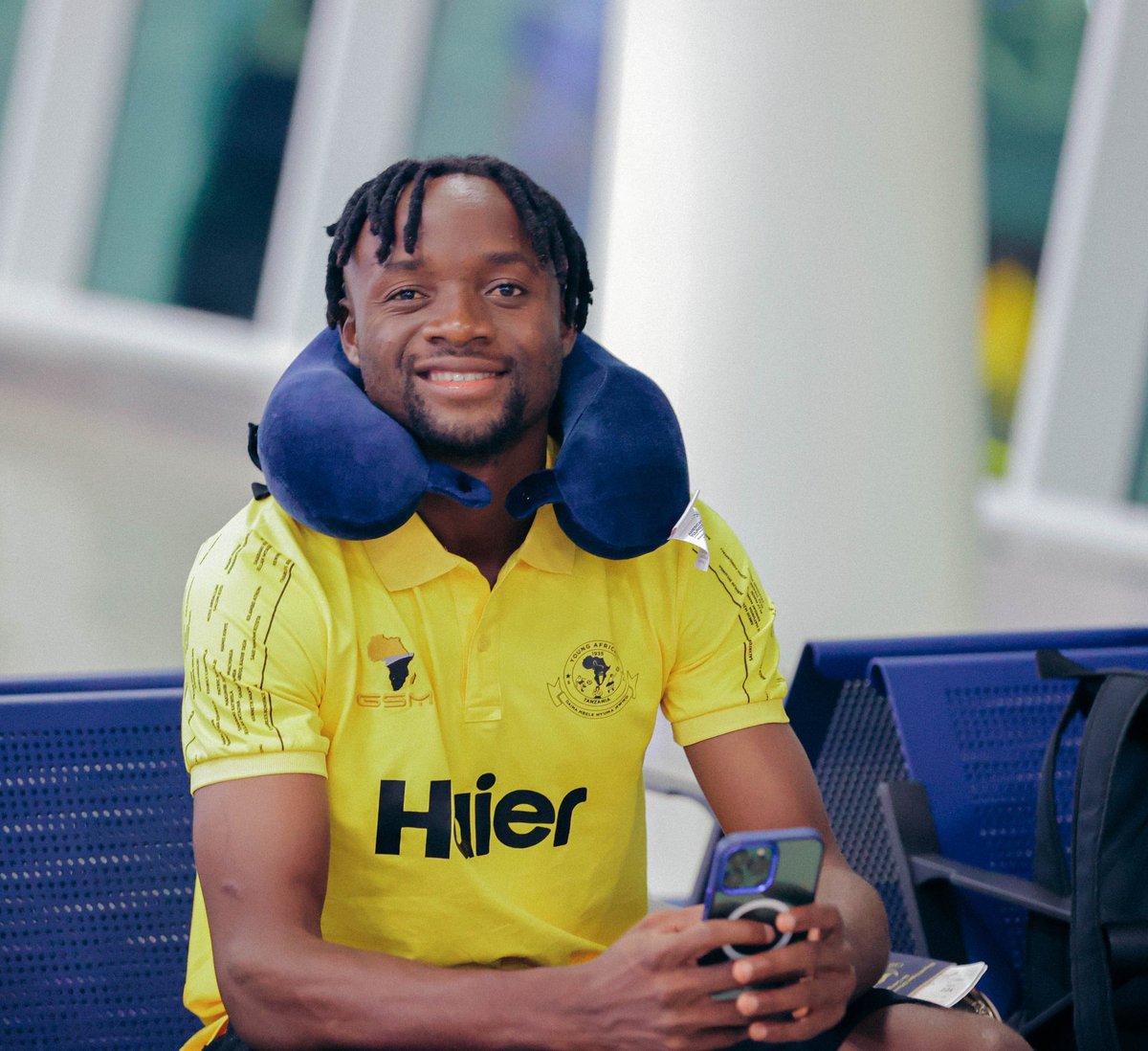 Hello South Africa #Wananchi 🔰 We are coming. ✈️#CAFCCSemiFinal 

#TimuYaWananchi 
#DaimaMbeleNyumaMwiko